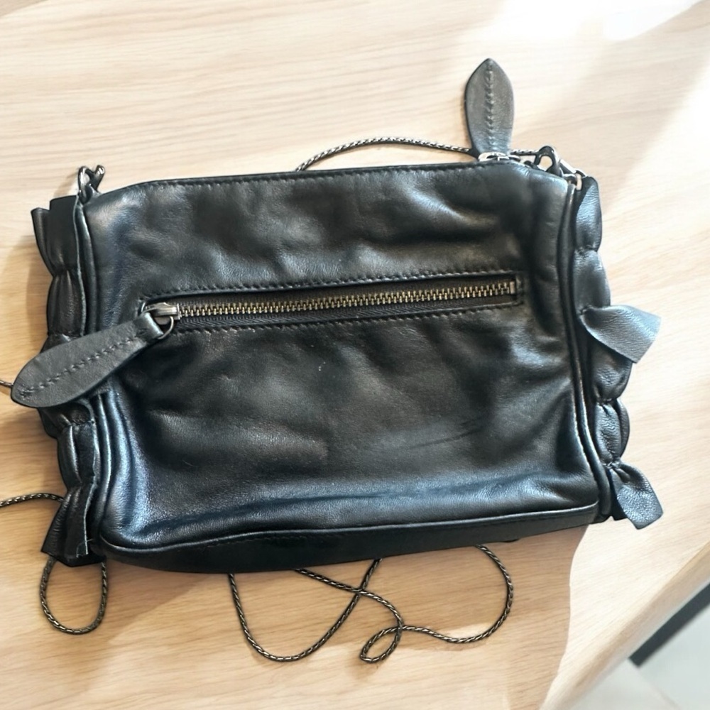 Betsey Johnson Geniune Leather Ruffle Evening Handbag Clutch Crossbody - Black - Picture 2 of 5